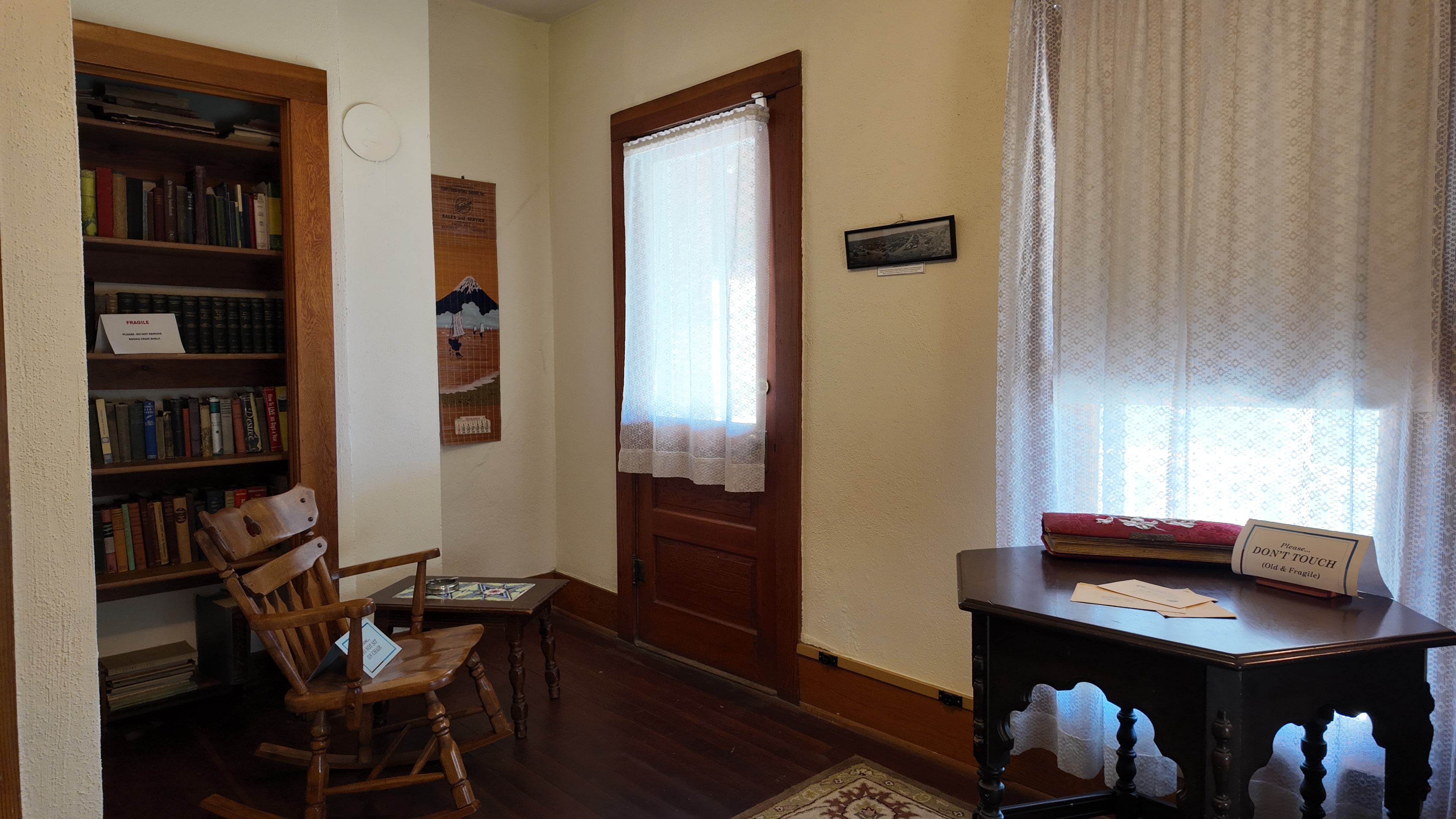 Bonelli House interior photo 13
