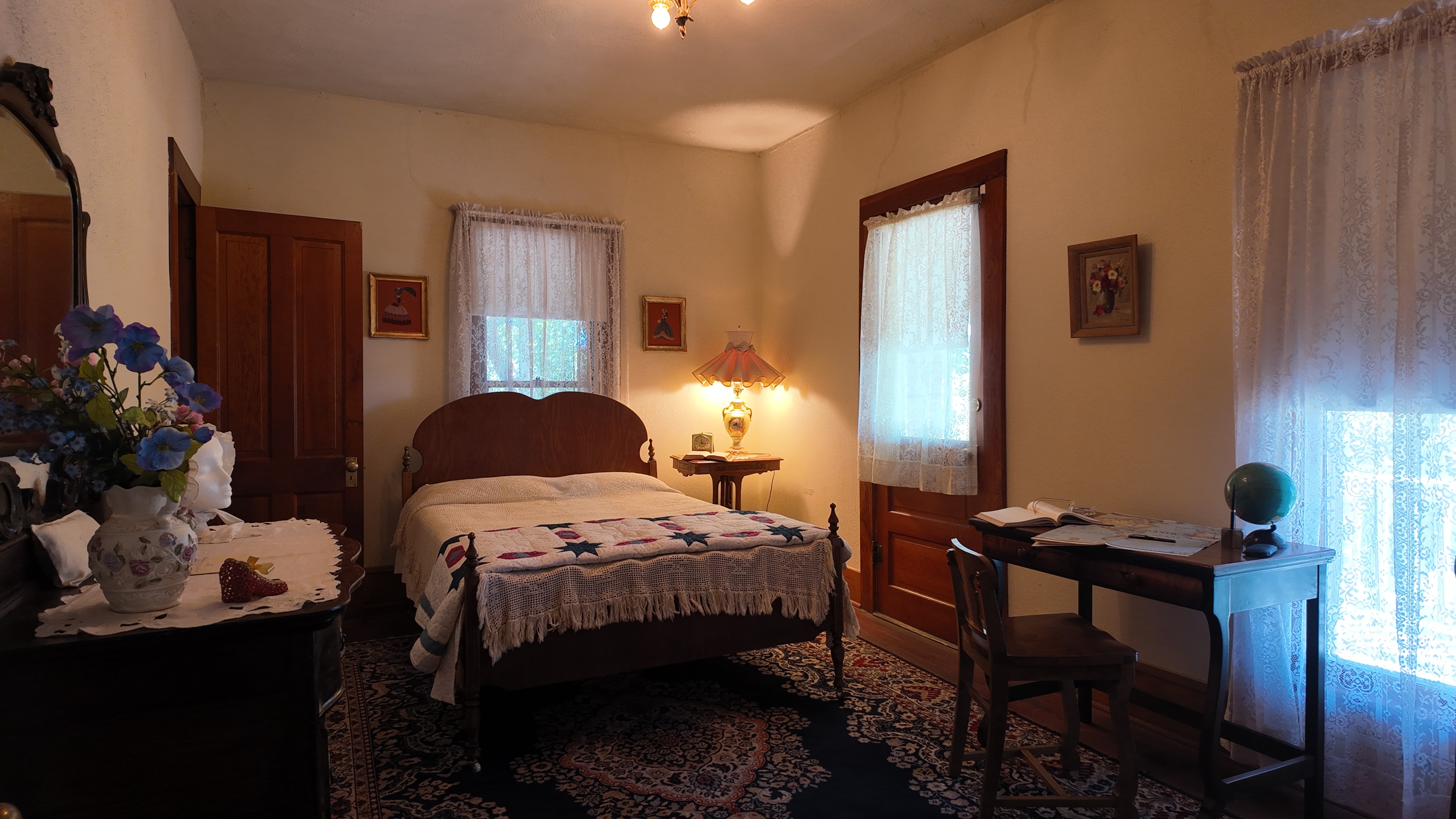 Bonelli House interior photo 14
